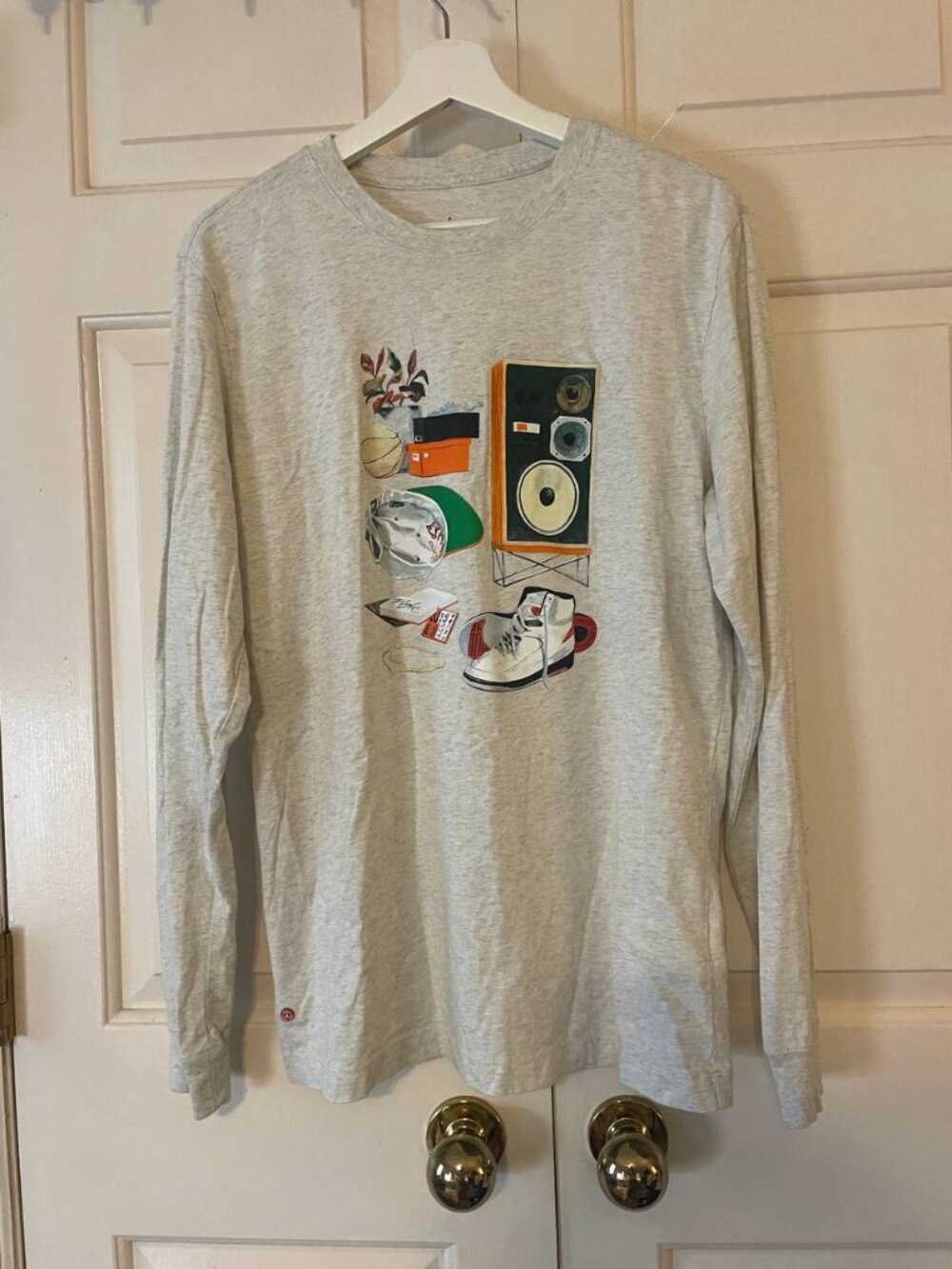 Jordan Artist Series Heather Grey Graphic Long Sleeve Tee | Streetwear & Retro